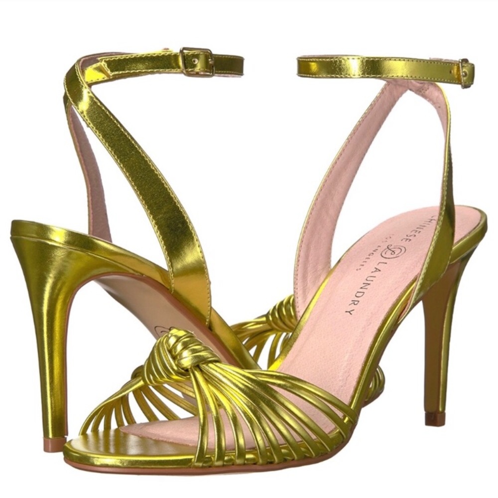 CHINESE LAUNDRY Selina Ankle Strap Shoes